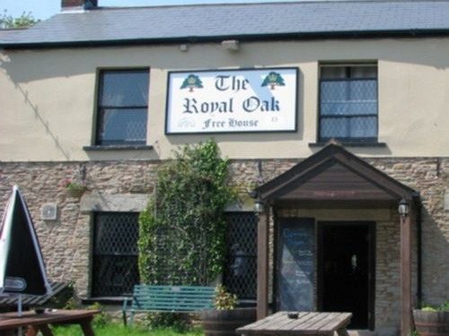 The Royal Oak Hotell Lydney Eksteriør bilde